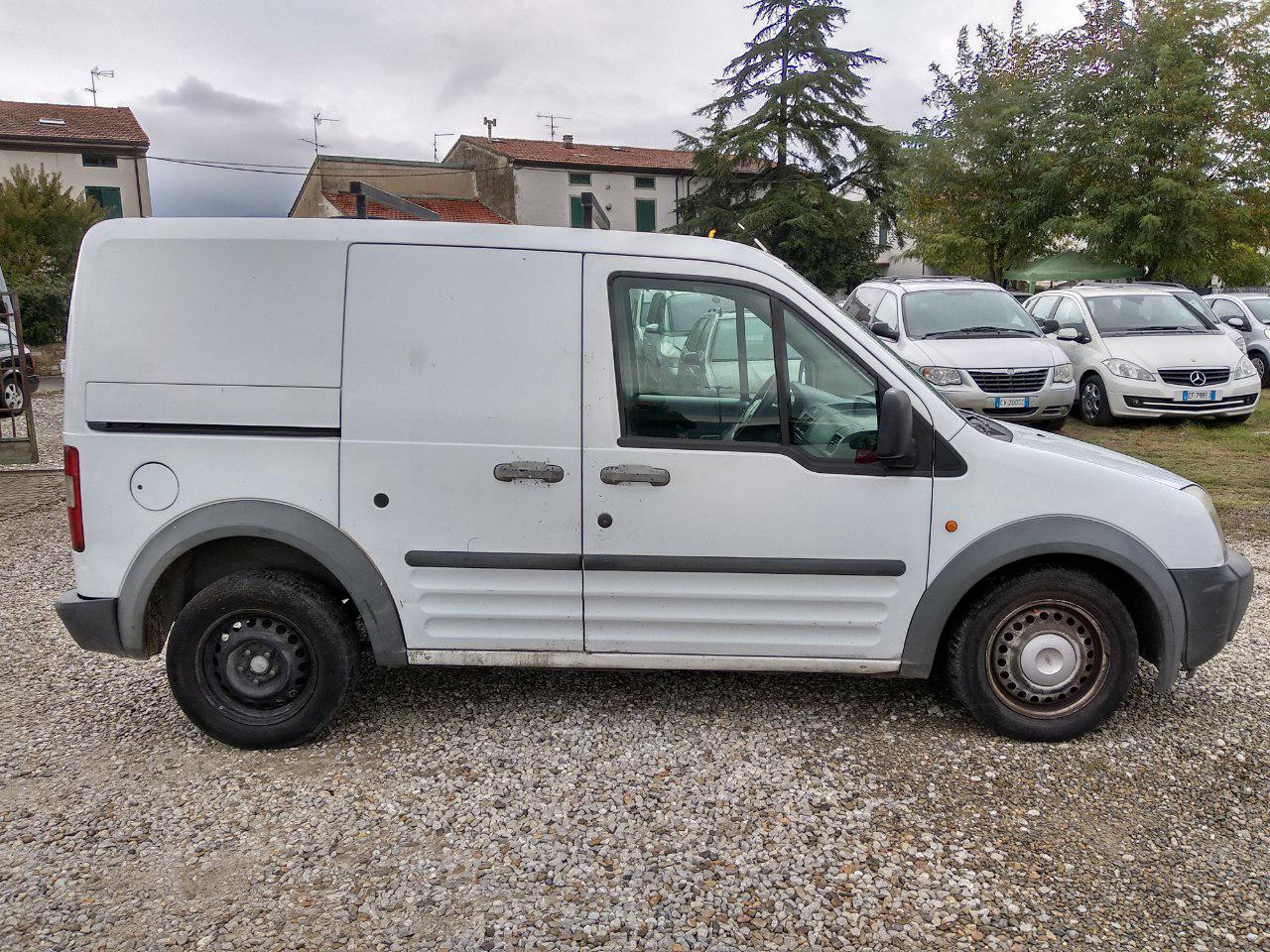 cars/ford-transit-connect/5.jpg